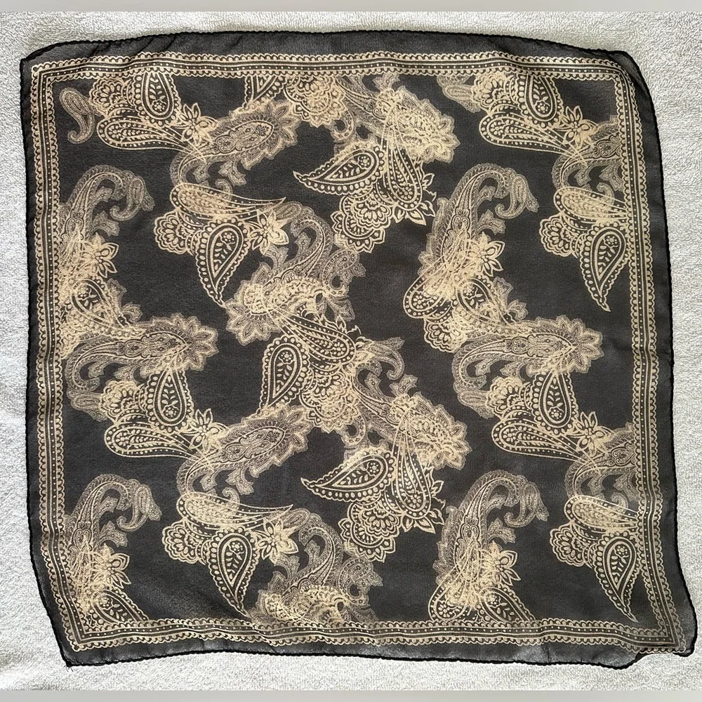 Scarf Paisley Floral Lightweight Black Cream 19” X 19”